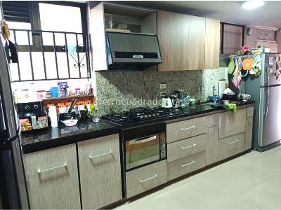 Apartamento en venta en Calasanz, Medellín · foto 2 de 20