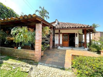 Casa de 4 alcobas en venta en Envigado, Envigado, 194 m² · foto 18 de 20