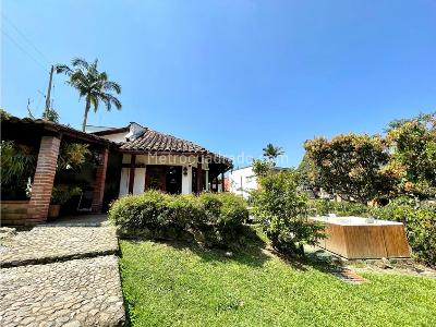 Casa de 4 alcobas en venta en Envigado, Envigado, 194 m² · foto 19 de 20