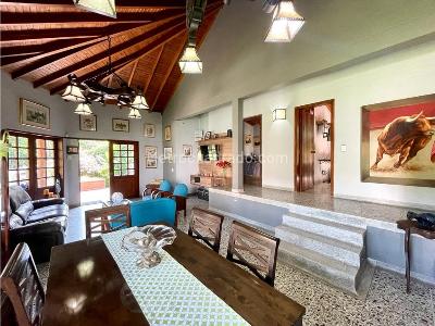 Casa de 4 alcobas en venta en Envigado, Envigado, 194 m² · foto 4 de 20