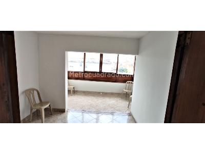 Apartamento de 5 alcobas en venta en Calasanz, Medellín, 320 m² · foto 16 de 20