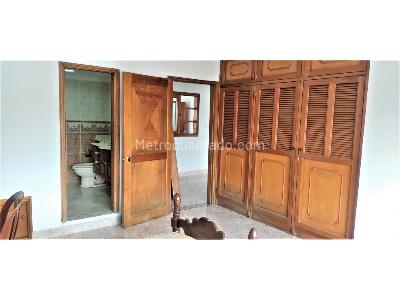 Apartamento de 5 alcobas en venta en Calasanz, Medellín, 320 m² · foto 17 de 20