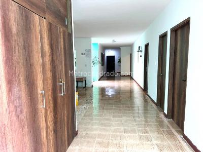 Casa de 5 alcobas en venta en San Joaquin, Medellín, 157 m² · foto 5 de 20