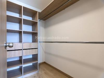 Apartamento de 2 alcobas en venta en Guayabal, Medellín, 57 m² · foto 7 de 20