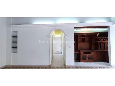 Apartamento en venta en Belen, Medellín · foto 4 de 9