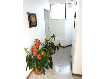 Apartamento en venta en Calasanz, Medellín · foto 10 de 17