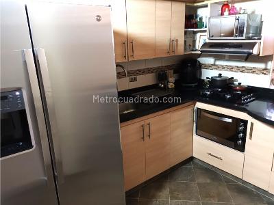 Apartamento en venta en Calasanz, Medellín · foto 7 de 17