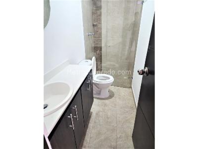 Apartamento de 3 alcobas en venta en Sabaneta, Sabaneta, 119 m² · foto 17 de 19
