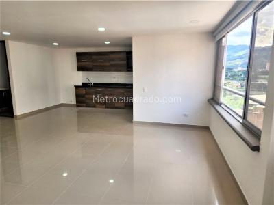 Apartamento de 3 alcobas en venta en Sabaneta, Sabaneta, 119 m² · foto 3 de 19