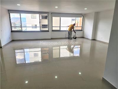 Apartamento de 3 alcobas en venta en Sabaneta, Sabaneta, 119 m² · foto 6 de 19