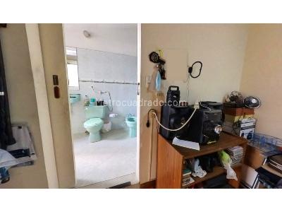 Casa de 5 alcobas en venta en Envigado, Envigado, 517 m² · foto 11 de 16