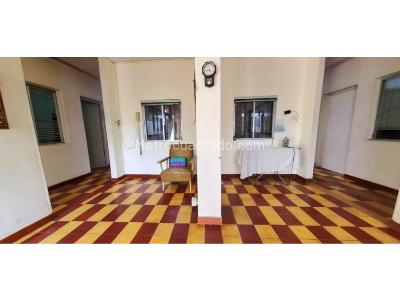 Casa de 5 alcobas en venta en Envigado, Envigado, 517 m² · foto 13 de 16
