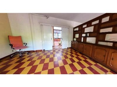 Casa de 5 alcobas en venta en Envigado, Envigado, 517 m² · foto 6 de 16