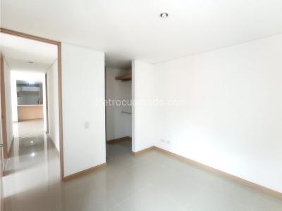 Apartamento de 3 alcobas en venta en Loma De San Jose, Sabaneta, 91 m² · foto 12 de 13