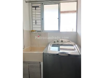 Apartamento en venta en Alto De Las Flores, Sabaneta · foto 4 de 17
