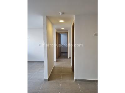 Apartamento de 2 alcobas en venta en Santa Ana, Bello, 54 m² · foto 7 de 13