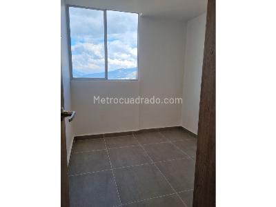 Apartamento de 2 alcobas en venta en Santa Ana, Bello, 54 m² · foto 8 de 13