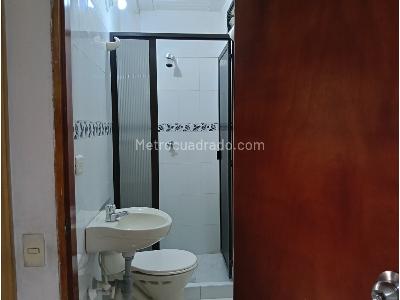 Casa de 5 alcobas en venta en Rosalpi, Bello, 152 m² · foto 13 de 20