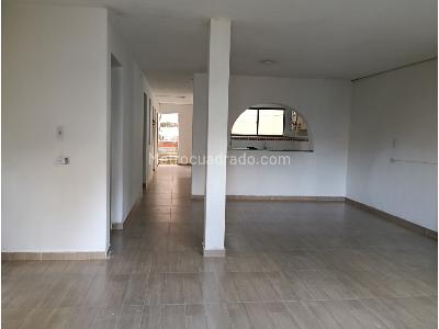 Casa de 5 alcobas en venta en Rosalpi, Bello, 152 m² · foto 3 de 20