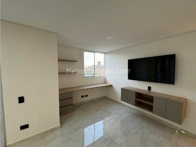 Apartamento de 2 alcobas en venta en Loma De San Jose, Sabaneta, 69 m² · foto 13 de 20
