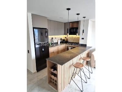 Apartamento de 2 alcobas en venta en Loma De San Jose, Sabaneta, 69 m² · foto 3 de 20