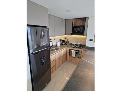 Apartamento de 2 alcobas en venta en Loma De San Jose, Sabaneta, 69 m² · foto 4 de 20