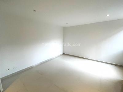 Apartamento de 3 alcobas en venta en San Jose, Sabaneta, 87 m² · foto 16 de 20