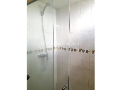 Apartamento en venta en Loma De Los Bernal, Medellín · foto 18 de 20