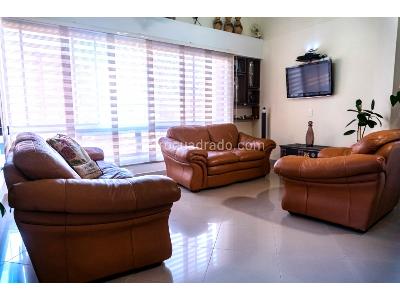 Apartamento en venta en Laureles, Medellín · foto 2 de 12
