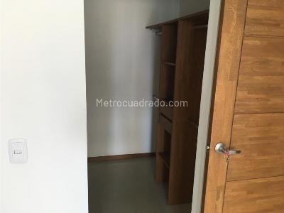 Apartamento de 3 alcobas en venta en Aves Maria, Sabaneta, 109 m² · foto 10 de 18