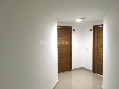 Apartamento de 3 alcobas en venta en Aves Maria, Sabaneta, 109 m² · foto 8 de 18