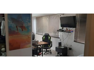 Apartamento de 4 alcobas en venta en Calasanz, Medellín, 145 m² · foto 10 de 14
