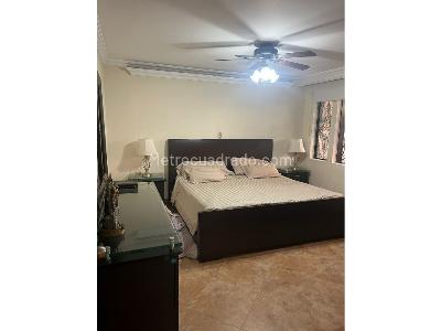Casa de 4 alcobas en venta en Florida Nueva, Medellín, 292 m² · foto 15 de 20