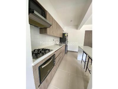 Apartamento de 3 alcobas en venta en Asdesillas, Sabaneta, 82 m² · foto 6 de 19