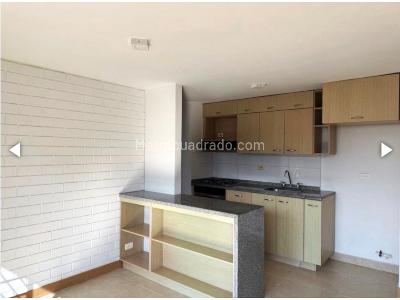Apartamento de 2 alcobas en venta en Cañaveralejo, Sabaneta, 64 m² · foto 2 de 19