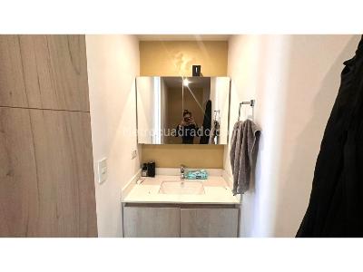 Apartamento en venta en Loma De Los Bernal, Medellín · foto 13 de 18