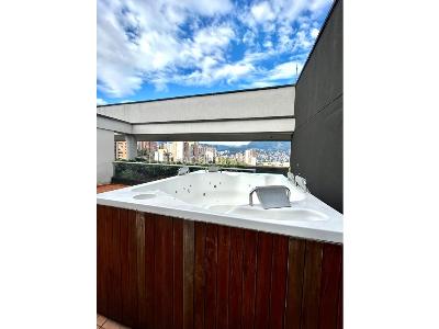 Apartamento en venta en Loma De Los Bernal, Medellín · foto 16 de 18