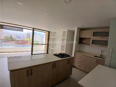 Apartamento de 3 alcobas en venta en Loma De San Jose, Sabaneta, 104 m² · foto 10 de 20