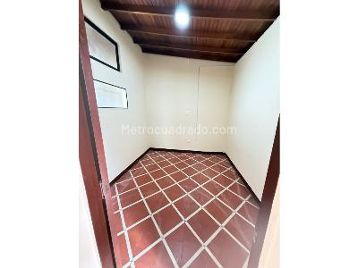Casa de 4 alcobas en venta en Belen, Medellín, 249 m² · foto 5 de 20