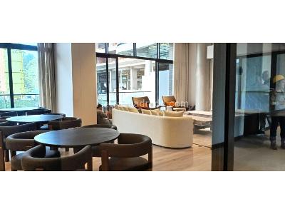 Apartaestudio en venta en El Poblado, Medellín, 52 m² · foto 6 de 9