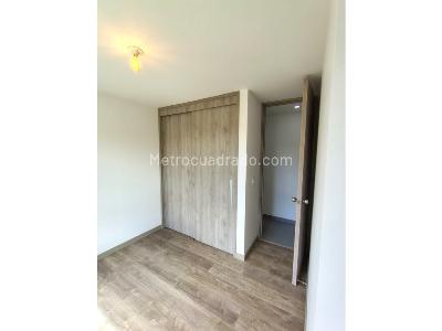 Apartamento de 3 alcobas en venta en Las Lomitas, Sabaneta, 69 m² · foto 10 de 20
