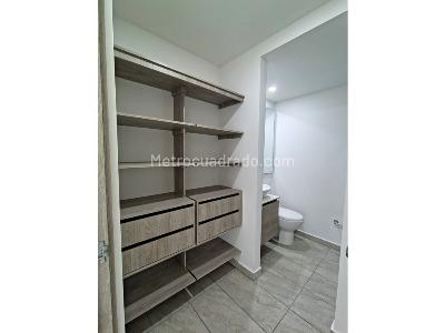 Apartamento de 3 alcobas en venta en Las Lomitas, Sabaneta, 69 m² · foto 14 de 20