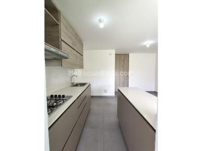 Apartamento de 3 alcobas en venta en Las Lomitas, Sabaneta, 69 m² · foto 4 de 20