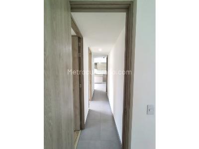 Apartamento de 3 alcobas en venta en Las Lomitas, Sabaneta, 69 m² · foto 7 de 20