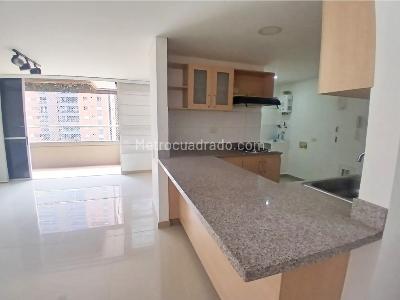 Apartamento en venta en Loma De San Jose, Sabaneta · foto 10 de 16