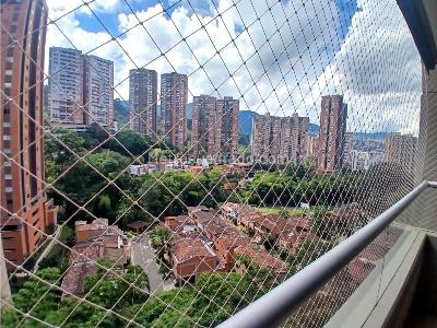 Apartamento en venta en Loma De San Jose, Sabaneta · foto 2 de 16