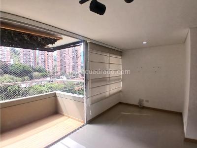 Apartamento en venta en Loma De San Jose, Sabaneta · foto 6 de 16