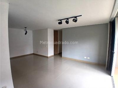 Apartamento en venta en Loma De San Jose, Sabaneta · foto 8 de 16