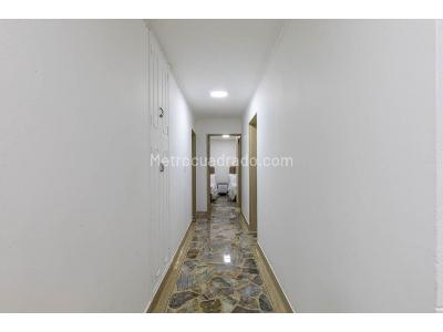 Casa de 5 alcobas en venta en Estadio, Medellín, 197 m² · foto 9 de 20