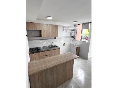 Apartamento en venta en San Antonio De Prado, Medellín · foto 2 de 20